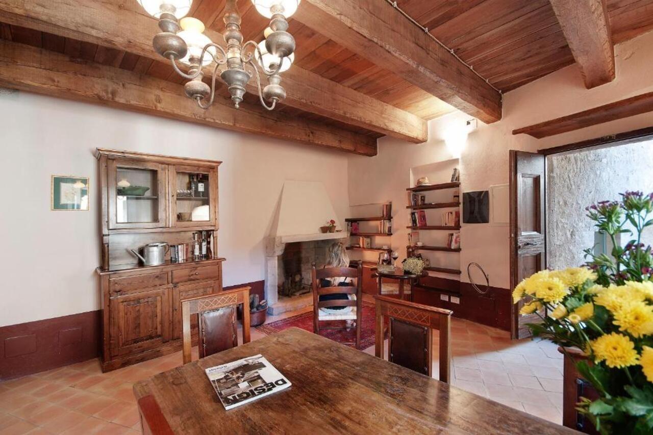 Castello Di Postignano Hotel Sellano Kültér fotó