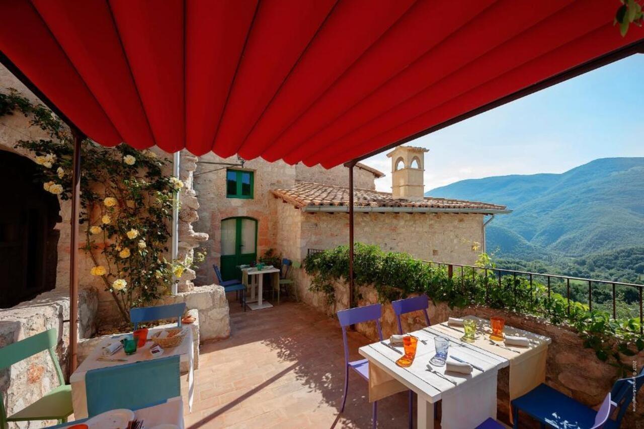 Castello Di Postignano Hotel Sellano Kültér fotó